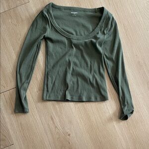 Old Navy Olive Green Scoop Neck Long Sleeve Tee